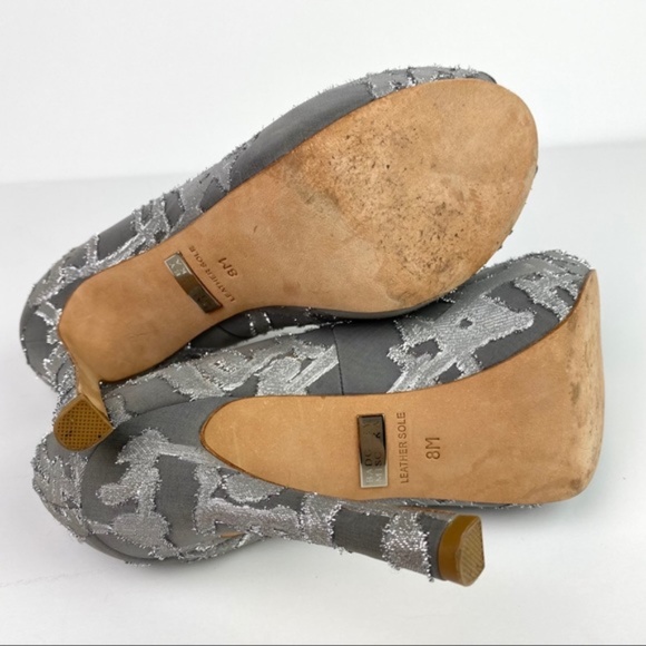 Badgley Mischka | Gray Silver Roxie Platform Pumps 8M - Picture 9 of 11